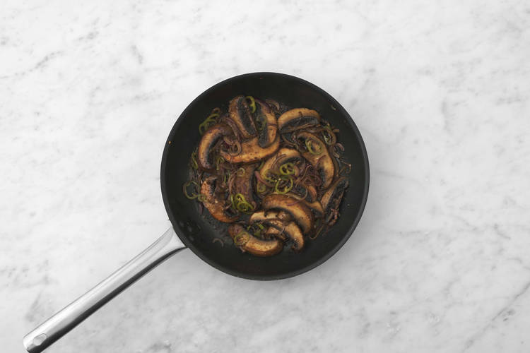 Cuire les portobello