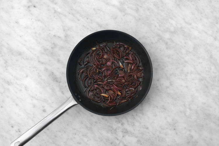 Karamellisera lök
