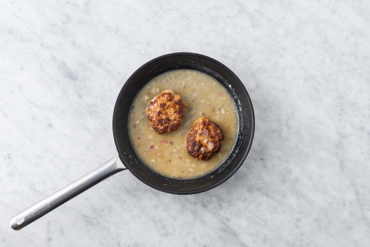 Finish gravy and patties