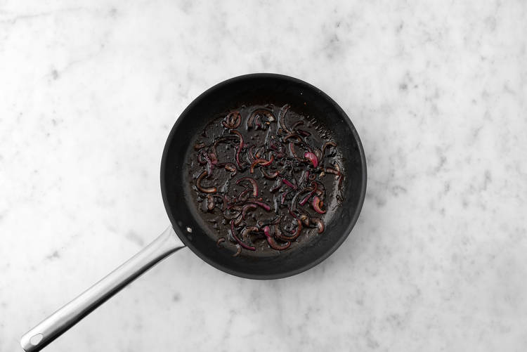 Caraméliser l'oignon