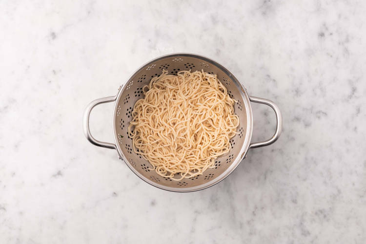 Cook noodles