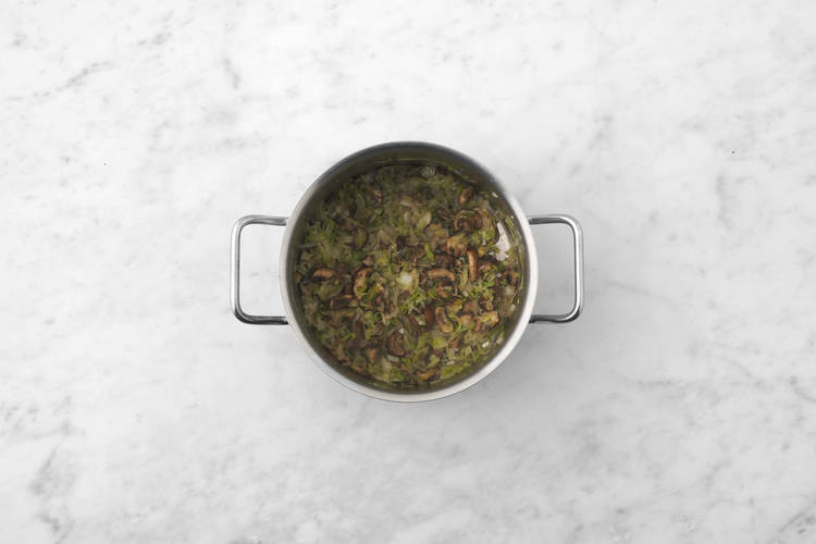 Sofríe las verduras