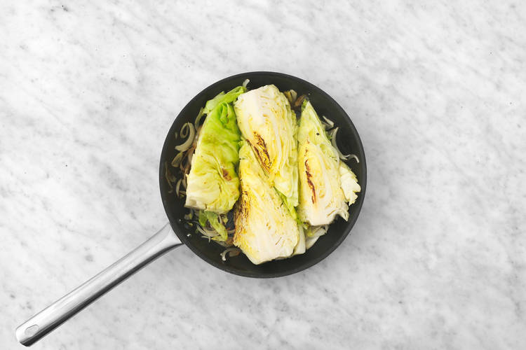 Cuire le chou pointu