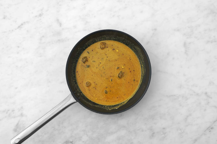 Curry Sauce Time