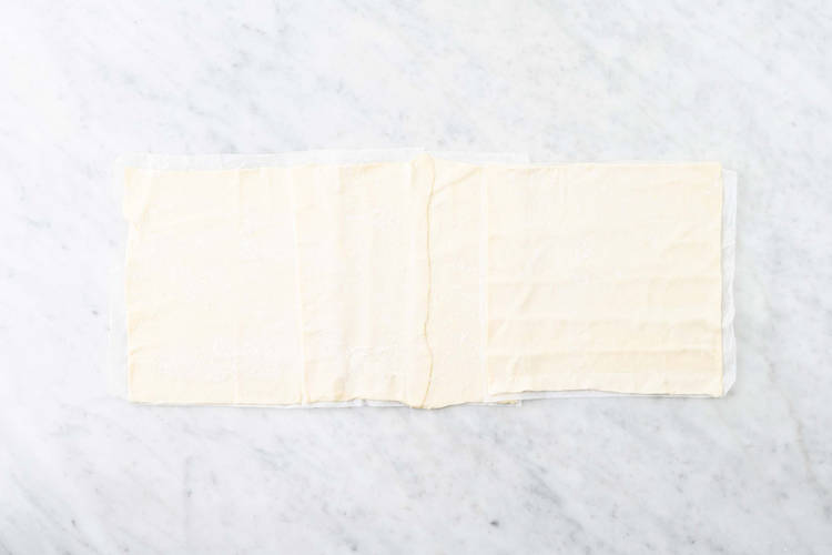Dérouler la pâte feuilletée