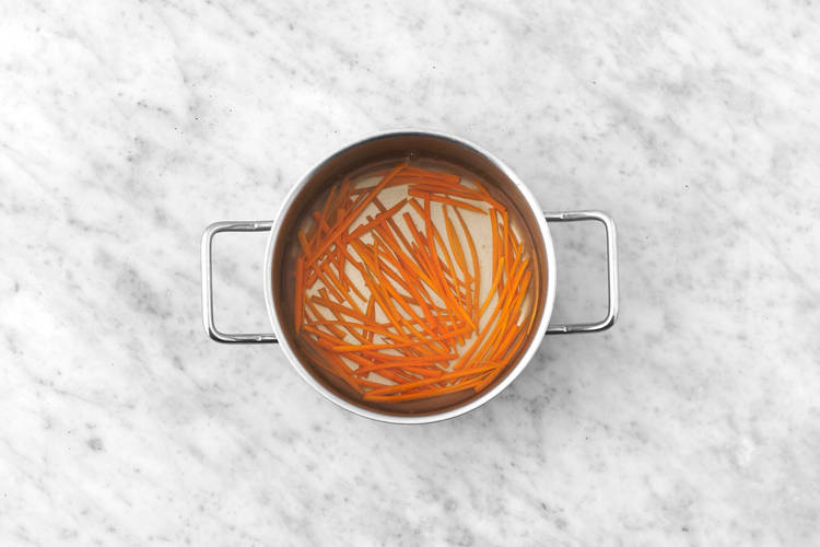 Mariner les carottes