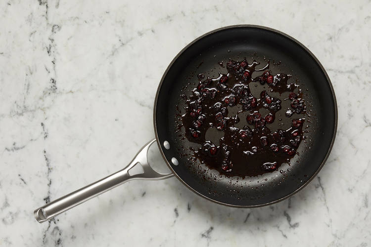 Terminer la purée de pommes de terre et préparer la sauce