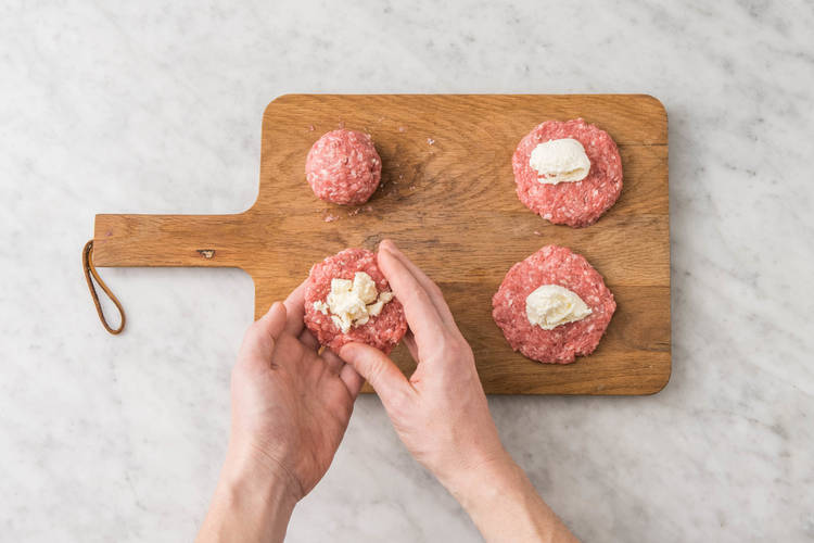 Die Bällchen formen