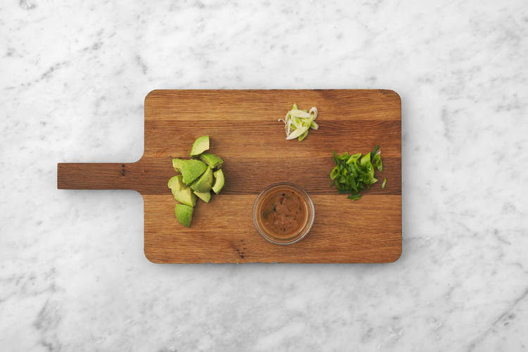 Finish prep and make spicy peanut sauce