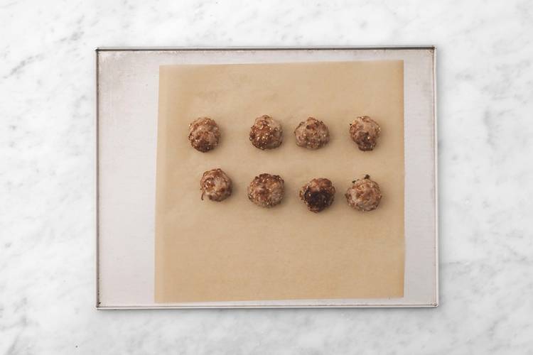 Rôtir les boulettes