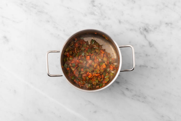 Assaisonner et cuire les légumes