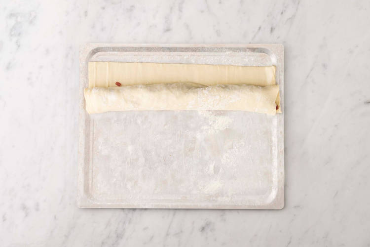 Finish sausage roll assembly