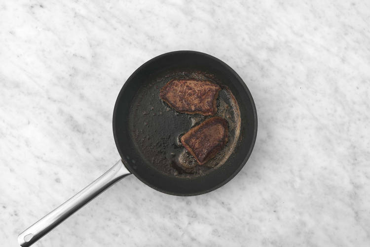 Fry the Steaks