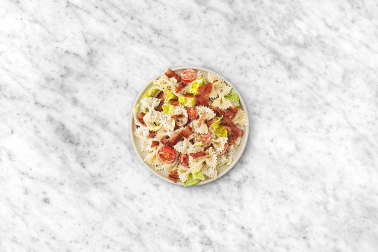 Tout le monde à table !