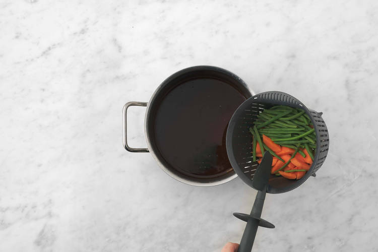 Chilinudeln vollenden