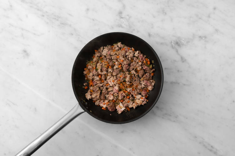 Cuocere il ragù