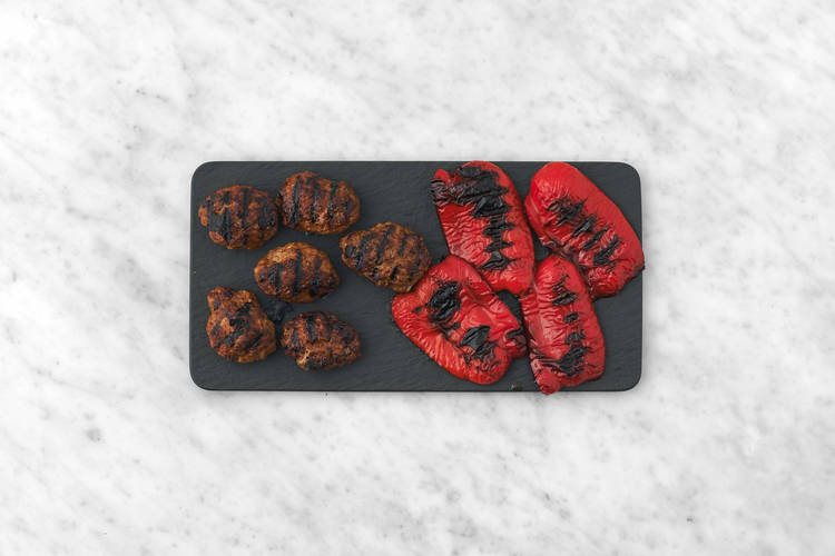 Griller les poivrons et les galettes