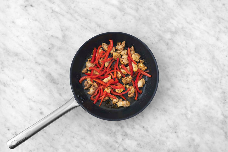 Fry your Chicken and Veg