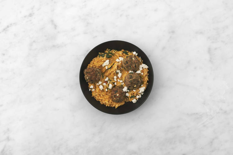Préparer et cuire les boulettes de Beyond Meat®
