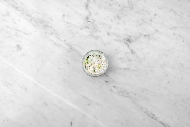 Mix the Cucumber Yoghurt