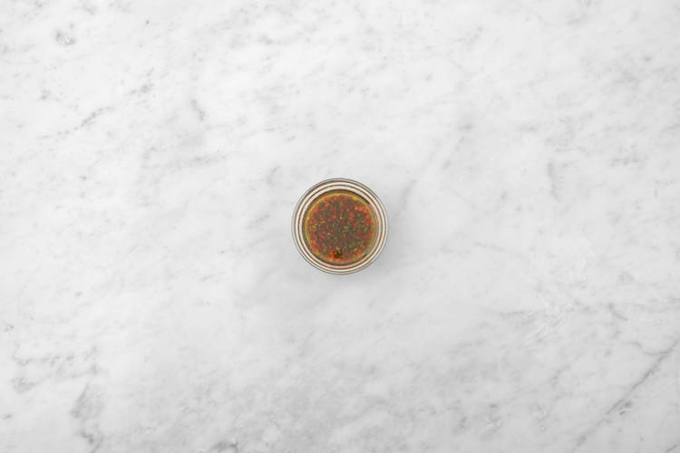 Prepara la salsa picante