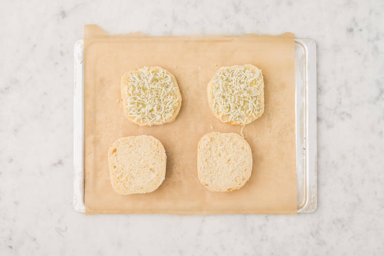 Toast buns