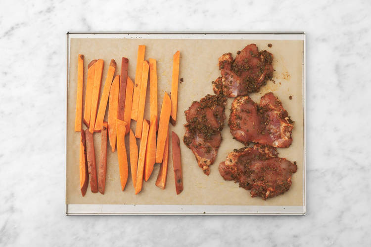 Cuocere patate e pollo