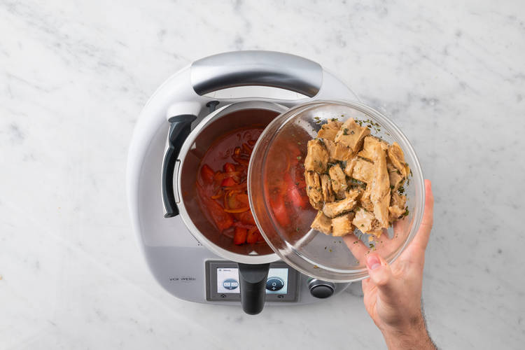 Paprikatopf vollenden