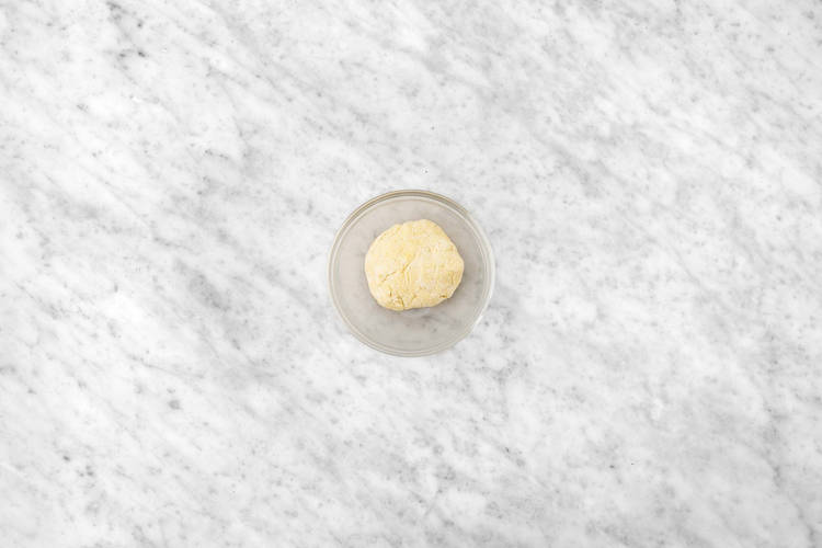 Make no-roll pastry crust