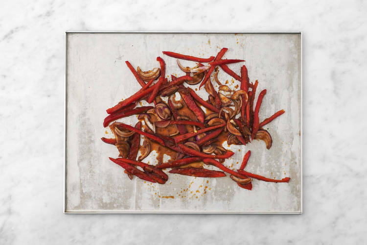 Préparer et rôtir les légumes