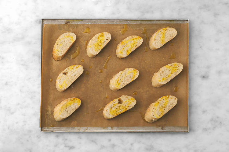 Enfourner les crostini