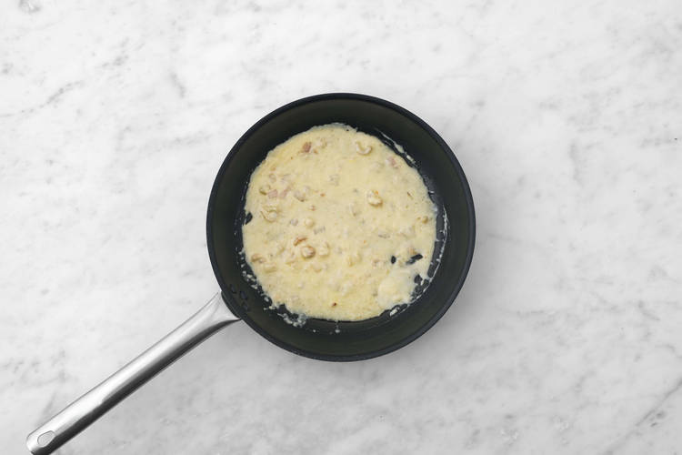 Préparer la sauce crémeuse