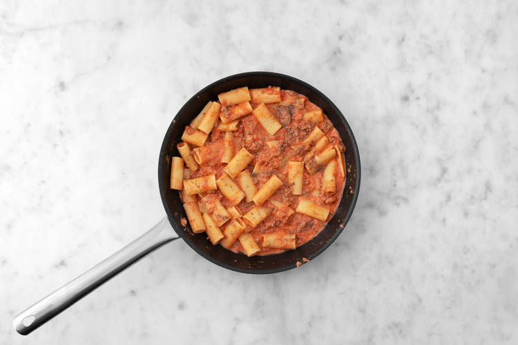 Coat the Rigatoni