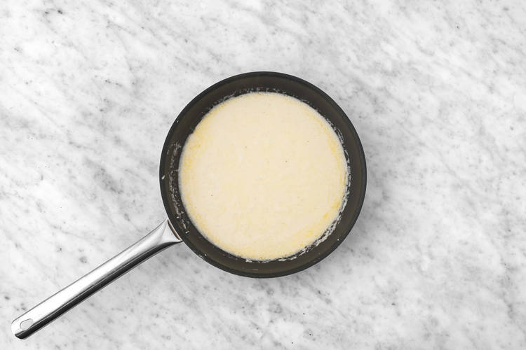 Make mac and cheese sauce