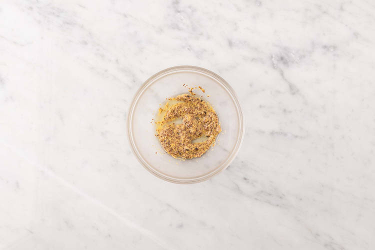 Mustard Dressing Time