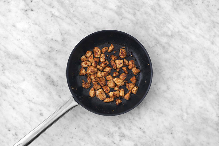 La poêle prend le relais