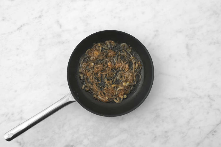 Carameliza la cebolla