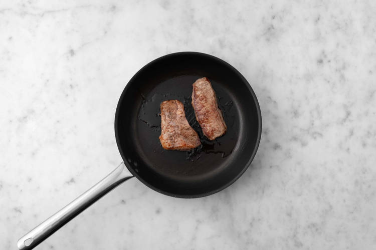 La poêle prend le relais