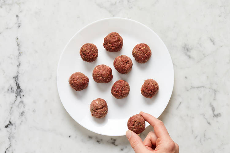 FORM MEATBALLS