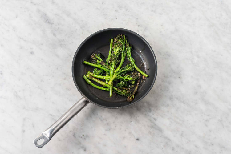 Sauter le broccolini