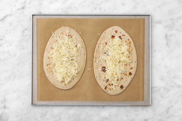 Für die Naan-Pizzen