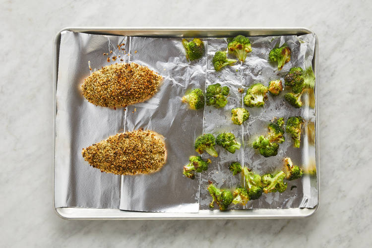 ROAST CHICKEN & BROCCOLI