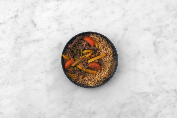 Prepara el arroz y sirve