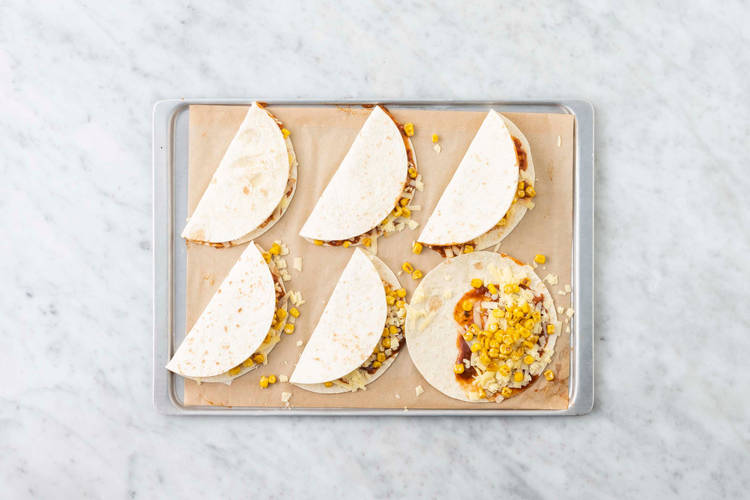 Assembler les quesadillas