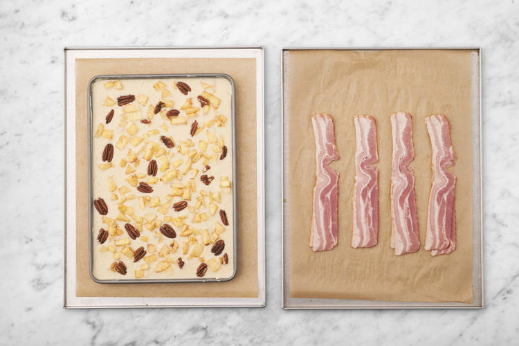 Cook bacon and pancake