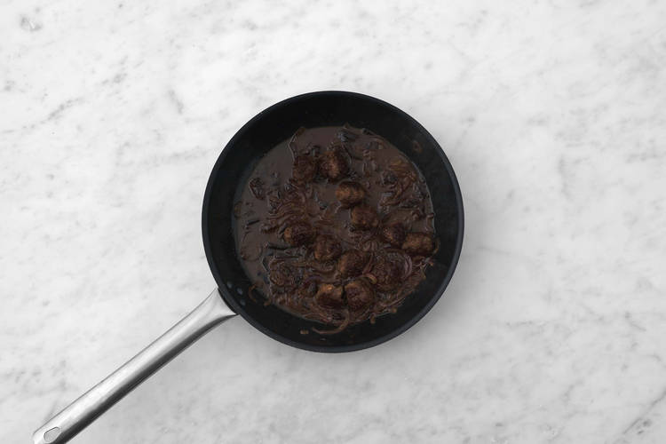Saus van ui maken
