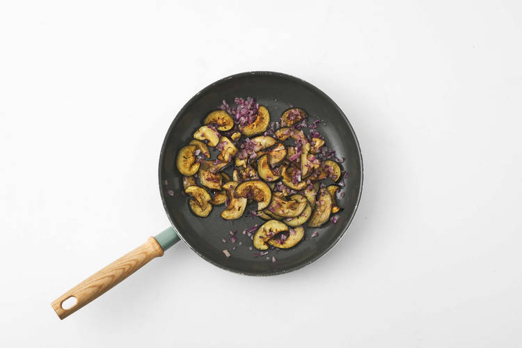 Aubergine bakken