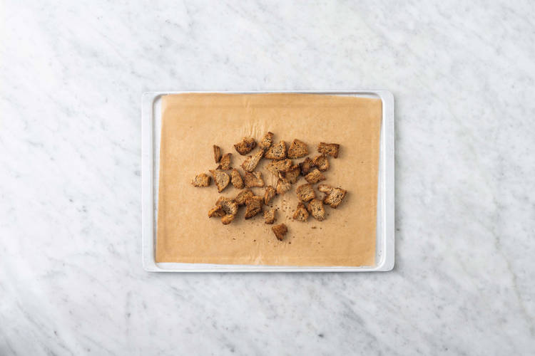 Préparer les croûtons 