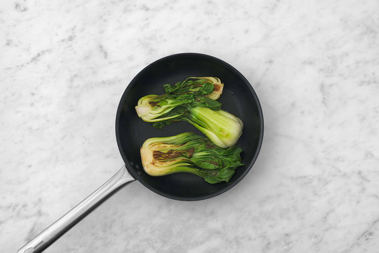 Fry the Pak Choi