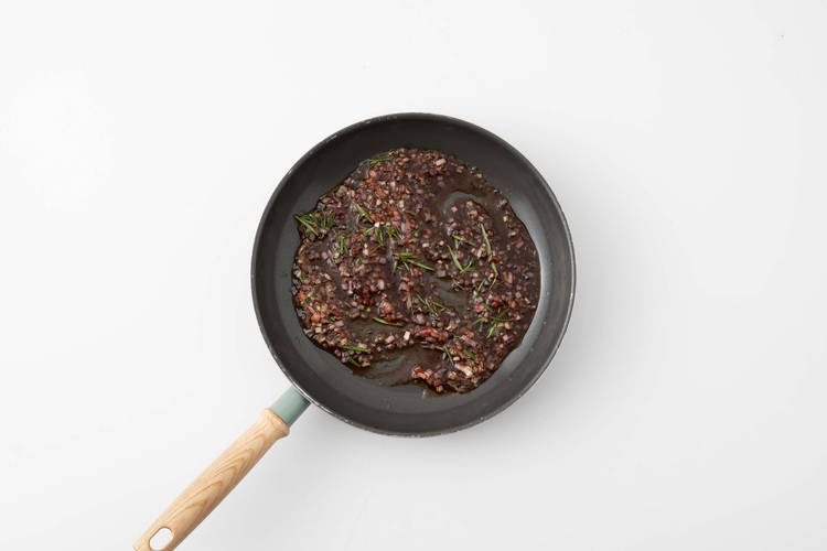 Aardbeien-balsamicosaus maken